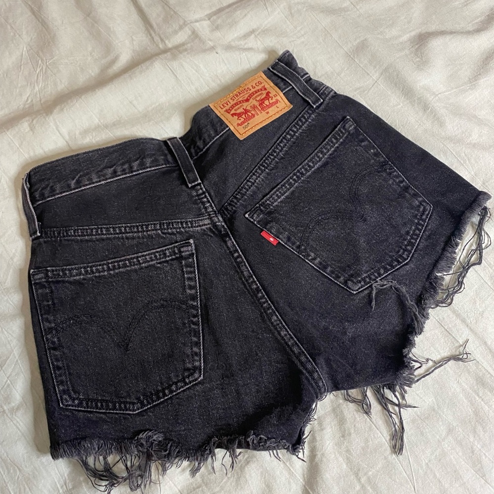 Levi’s black distressed 501 jean shorts